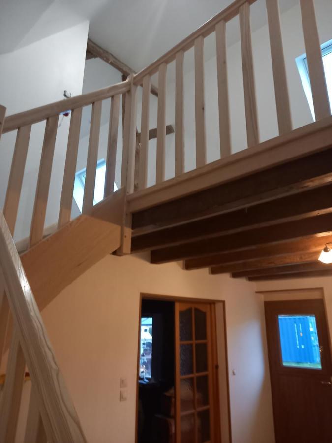 La Maison Aux Pivoines Theuville-aux-Maillots Buitenkant foto